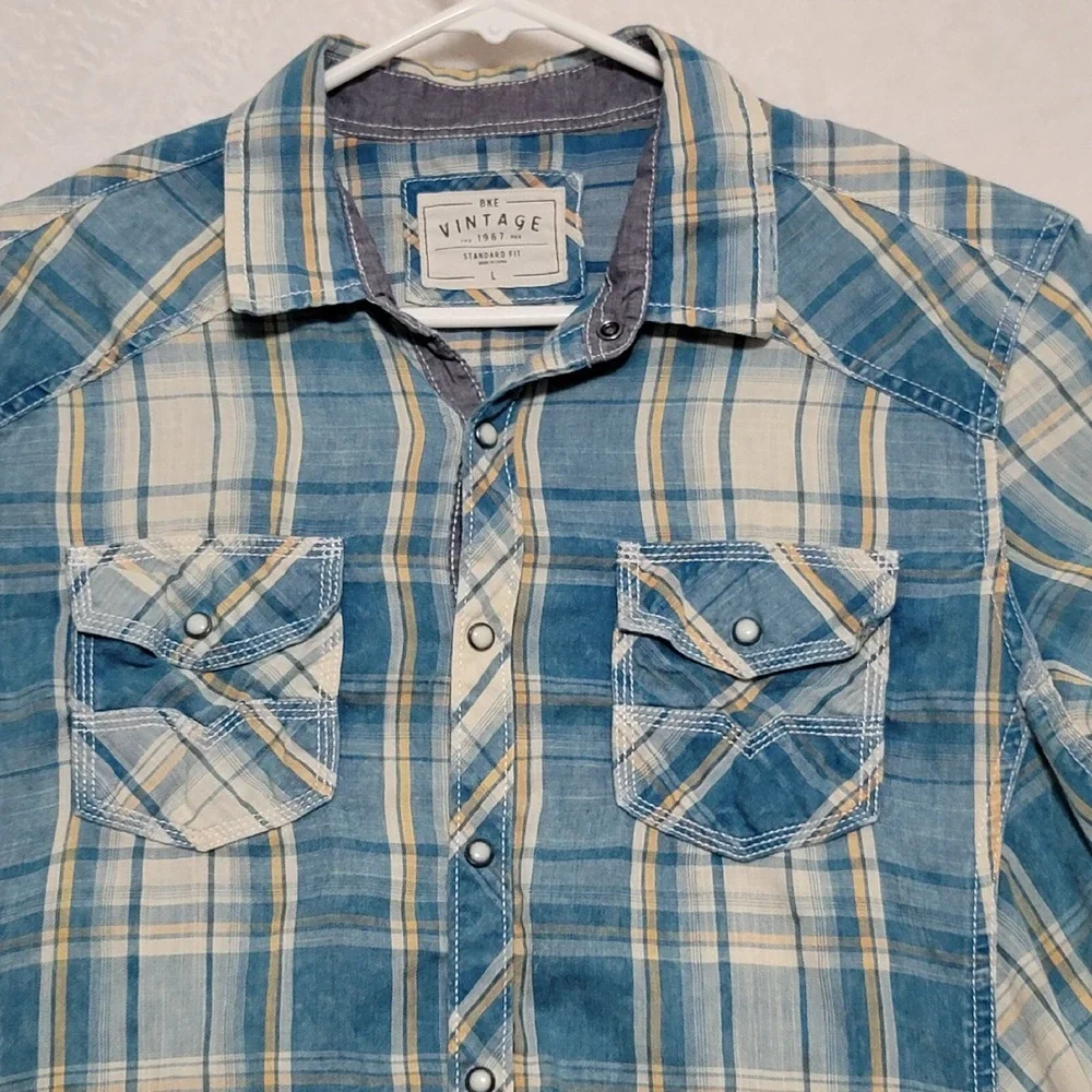 BKE Mens Pearl Snap Shirt Large Blue Plaid Western Rockabilly Vintage
